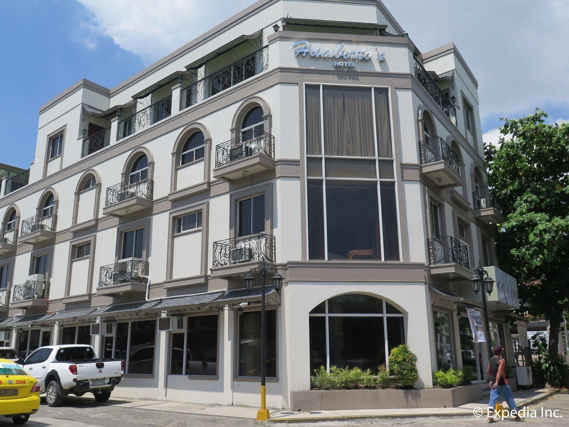 Oyo 414 Humberto'S Hotel Davao Exterior foto